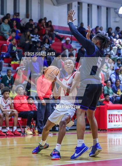 Thumbnail 3 in Westover @ Seventy-First (NCHSAA 3A 2nd Round) photogallery.