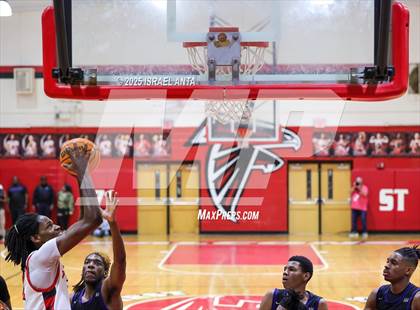 Thumbnail 3 in Westover @ Seventy-First (NCHSAA 3A 2nd Round) photogallery.
