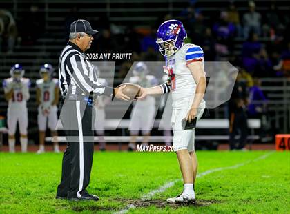 Thumbnail 3 in Ukiah @ Analy photogallery.