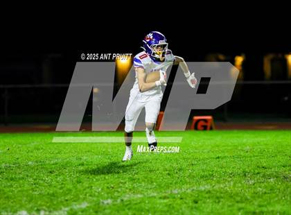 Thumbnail 1 in Ukiah @ Analy photogallery.