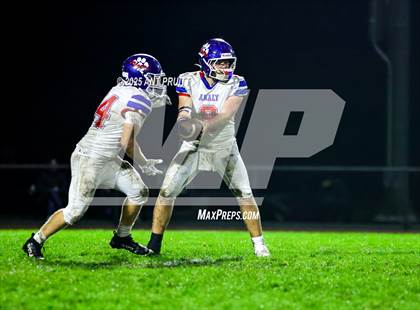 Thumbnail 3 in Ukiah @ Analy photogallery.