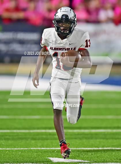 Thumbnail 3 in Albertville @ Bob Jones photogallery.
