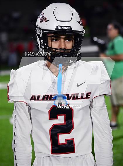 Thumbnail 2 in Albertville @ Bob Jones photogallery.