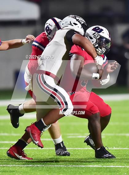 Thumbnail 1 in Albertville @ Bob Jones photogallery.