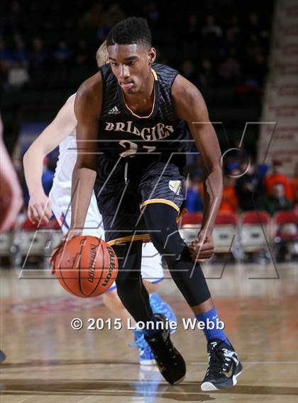 Thumbnail 1 in Bridgehampton vs New York Mills (NYSPHSAA Class D Final) photogallery.