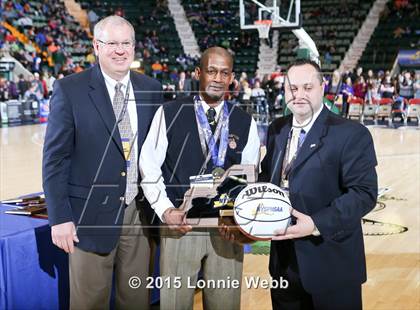 Thumbnail 2 in Bridgehampton vs New York Mills (NYSPHSAA Class D Final) photogallery.