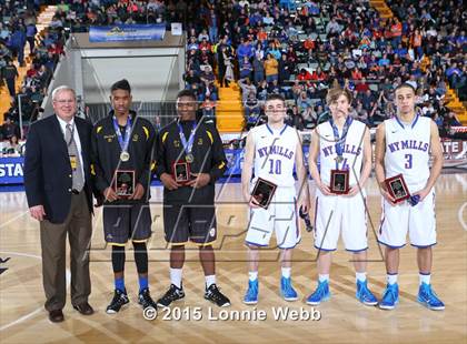 Thumbnail 1 in Bridgehampton vs New York Mills (NYSPHSAA Class D Final) photogallery.