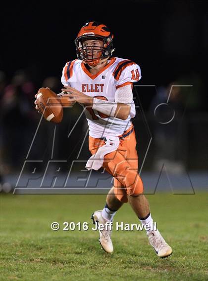 Thumbnail 3 in Ellet @ Tallmadge photogallery.