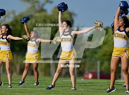Thumbnail 2 in Neuqua Valley photogallery.