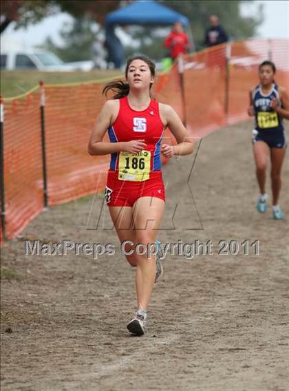 Thumbnail 3 in CIF State Cross Country Championships (D3 Girls) photogallery.
