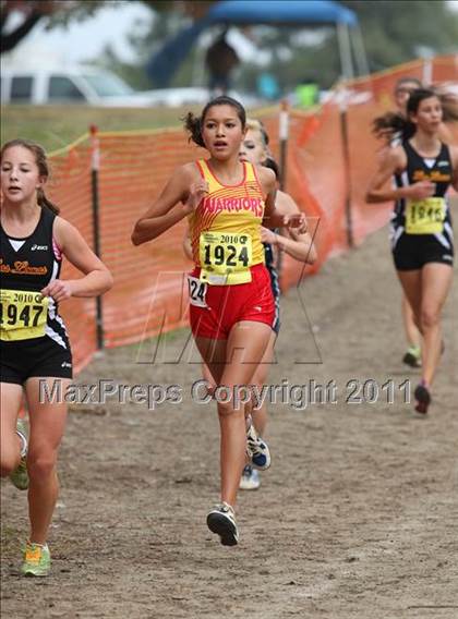 Thumbnail 1 in CIF State Cross Country Championships (D3 Girls) photogallery.