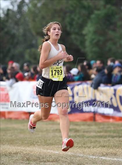 Thumbnail 1 in CIF State Cross Country Championships (D3 Girls) photogallery.