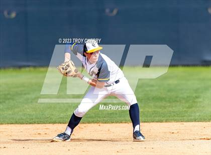 Thumbnail 3 in Carmel Christian vs. PRO5 VA photogallery.