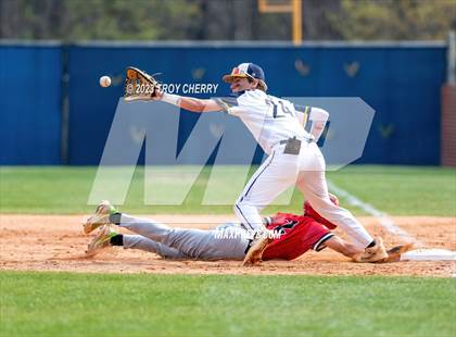 Thumbnail 1 in Carmel Christian vs. PRO5 VA photogallery.