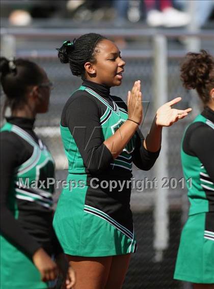Thumbnail 3 in Tolland vs. Northwest Catholic photogallery.