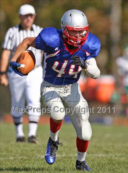 Thumbnail 2 in Tolland vs. Northwest Catholic photogallery.