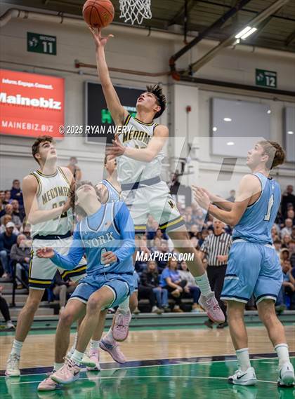 Thumbnail 1 in York vs Medomak Valley (MPA Class B South Finals) photogallery.