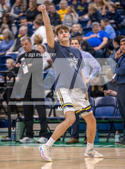 Thumbnail 2 in York vs Medomak Valley (MPA Class B South Finals) photogallery.