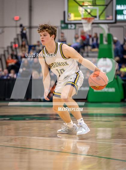 Thumbnail 1 in York vs Medomak Valley (MPA Class B South Finals) photogallery.