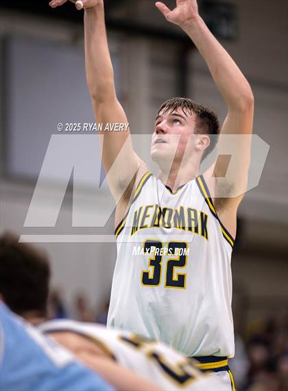 Thumbnail 2 in York vs Medomak Valley (MPA Class B South Finals) photogallery.