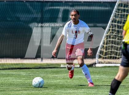 Thumbnail 1 in Lee [Robert E.] vs Reagan [Ronald] (Class 6A Region 4 Final) photogallery.
