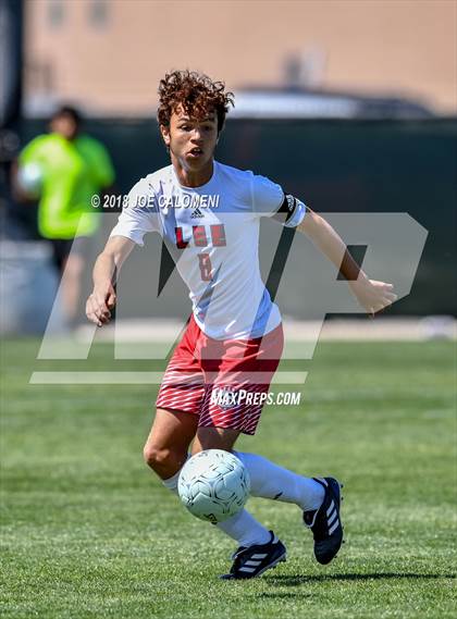 Thumbnail 3 in Lee [Robert E.] vs Reagan [Ronald] (Class 6A Region 4 Final) photogallery.