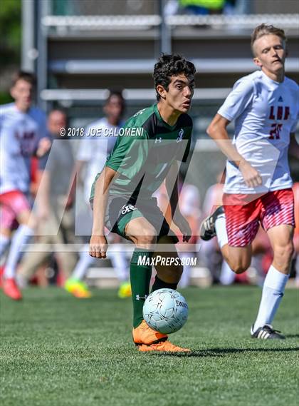 Thumbnail 3 in Lee [Robert E.] vs Reagan [Ronald] (Class 6A Region 4 Final) photogallery.