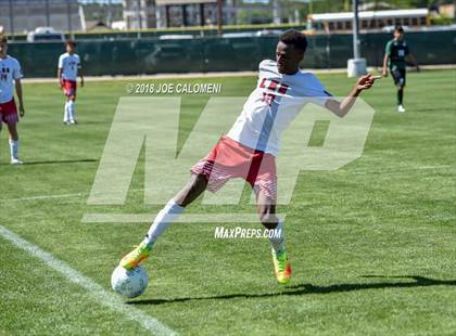 Thumbnail 1 in Lee [Robert E.] vs Reagan [Ronald] (Class 6A Region 4 Final) photogallery.