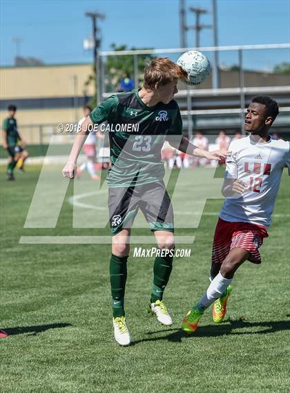 Thumbnail 1 in Lee [Robert E.] vs Reagan [Ronald] (Class 6A Region 4 Final) photogallery.