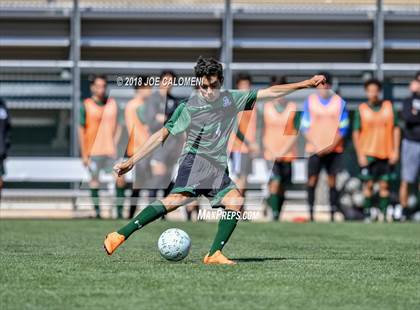 Thumbnail 2 in Lee [Robert E.] vs Reagan [Ronald] (Class 6A Region 4 Final) photogallery.