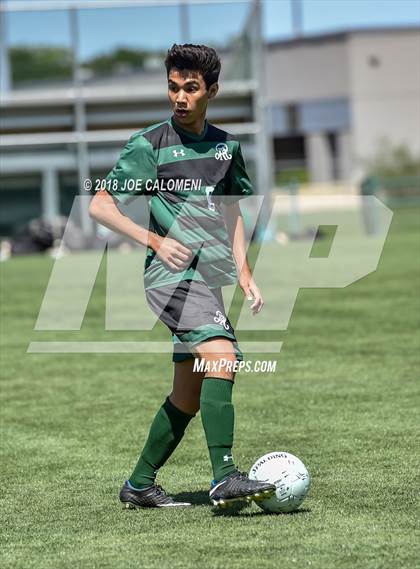 Thumbnail 3 in Lee [Robert E.] vs Reagan [Ronald] (Class 6A Region 4 Final) photogallery.
