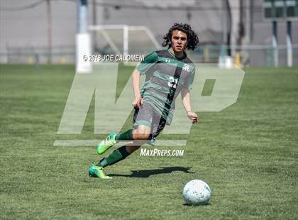 Thumbnail 1 in Lee [Robert E.] vs Reagan [Ronald] (Class 6A Region 4 Final) photogallery.