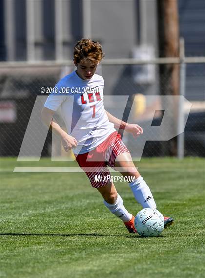 Thumbnail 1 in Lee [Robert E.] vs Reagan [Ronald] (Class 6A Region 4 Final) photogallery.