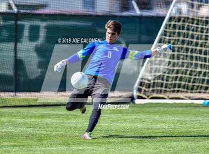 Thumbnail 3 in Lee [Robert E.] vs Reagan [Ronald] (Class 6A Region 4 Final) photogallery.
