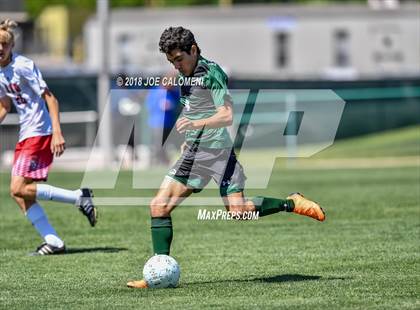 Thumbnail 2 in Lee [Robert E.] vs Reagan [Ronald] (Class 6A Region 4 Final) photogallery.
