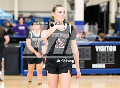 Thumbnail 3 in La Jolla Country Day vs. Willamette (Nike Tournament of Champions) photogallery.