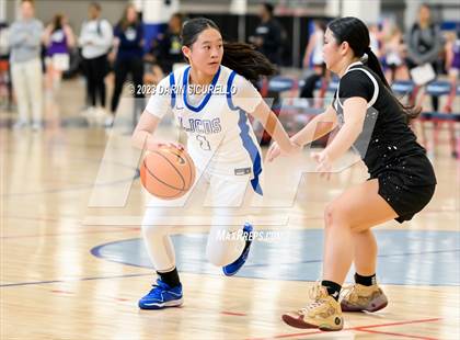 Thumbnail 2 in La Jolla Country Day vs. Willamette (Nike Tournament of Champions) photogallery.