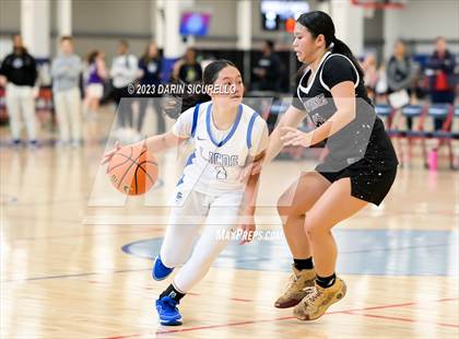 Thumbnail 1 in La Jolla Country Day vs. Willamette (Nike Tournament of Champions) photogallery.