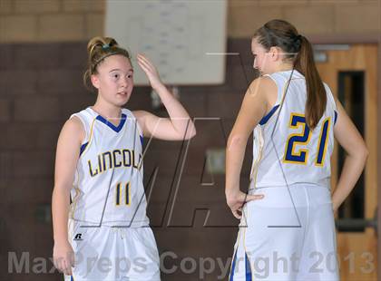 Thumbnail 1 in Foothill vs. Lincoln (Chavez Christmas Classic) photogallery.