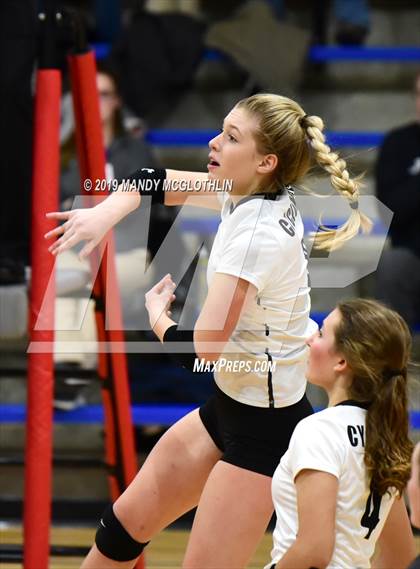 Thumbnail 2 in Illini Bluffs vs. West Prairie photogallery.