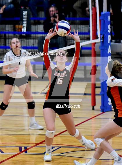 Thumbnail 2 in Illini Bluffs vs. West Prairie photogallery.
