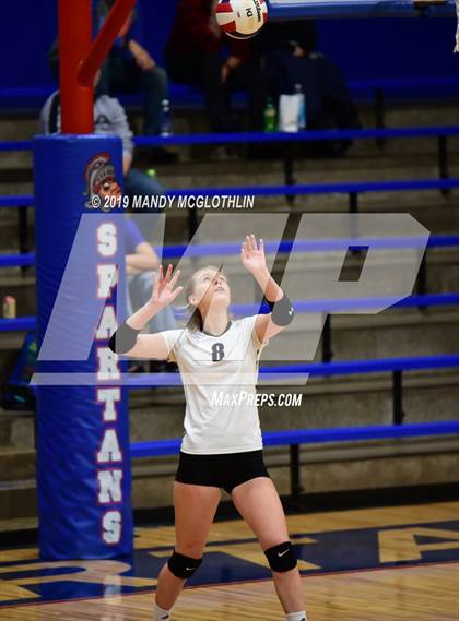 Thumbnail 1 in Illini Bluffs vs. West Prairie photogallery.