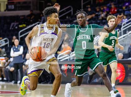 Thumbnail 1 in Bellevue West vs. Gretna (Metro Tournament) photogallery.