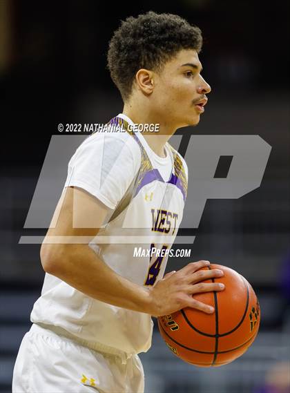 Thumbnail 2 in Bellevue West vs. Gretna (Metro Tournament) photogallery.