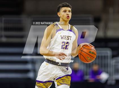 Thumbnail 1 in Bellevue West vs. Gretna (Metro Tournament) photogallery.