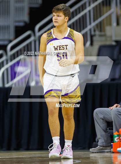 Thumbnail 2 in Bellevue West vs. Gretna (Metro Tournament) photogallery.