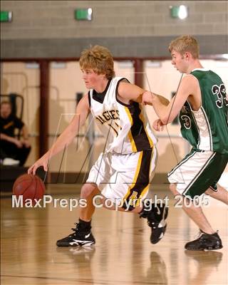 Thumbnail 2 in Paradise vs. Del Oro (Del Oro Invitational) photogallery.