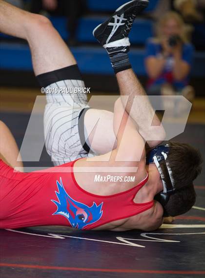 Thumbnail 1 in Westlake vs. Vandergrift photogallery.