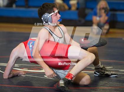 Thumbnail 1 in Westlake vs. Vandergrift photogallery.