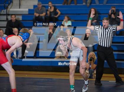 Thumbnail 3 in Westlake vs. Vandergrift photogallery.